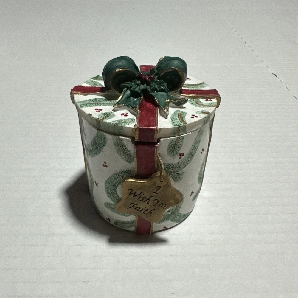 K Collection Christmas Trinket Box with a Surprise